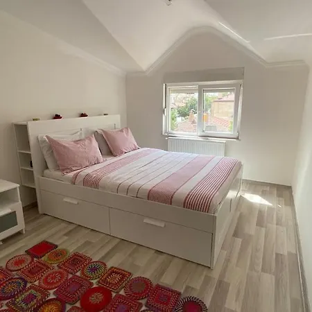 Peribacasi Manzarali Modern