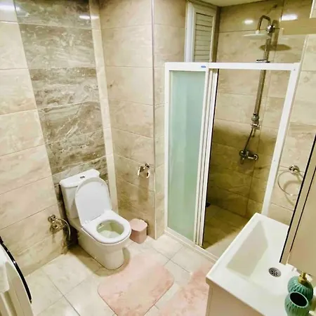 Peribacasi Manzarali Modern Apartment