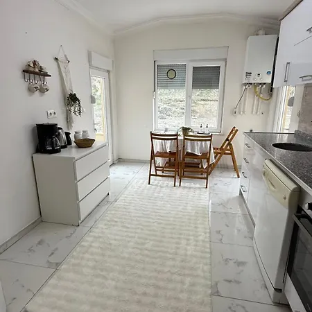 Appartement Peribacasi Manzarali Modern Ürgüp