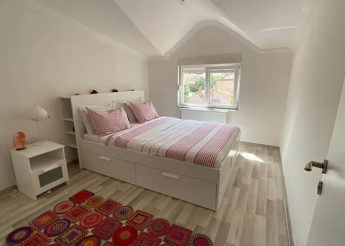 Peribacasi Manzarali Modern